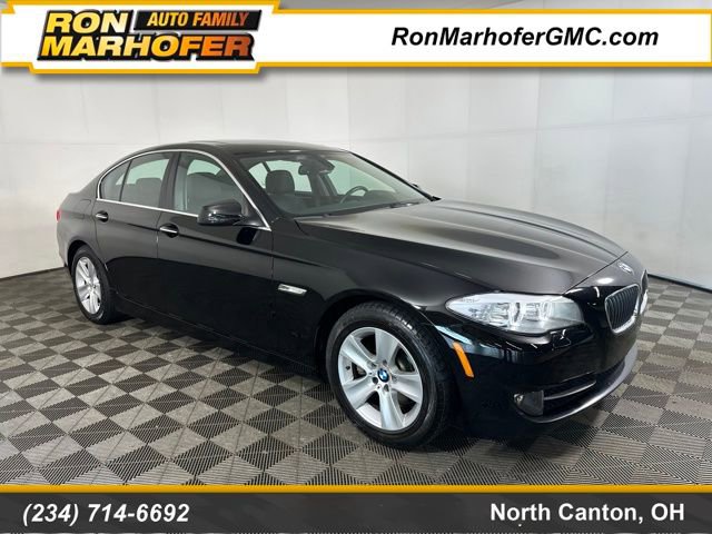 2011 BMW 5 Series 528i's photo
