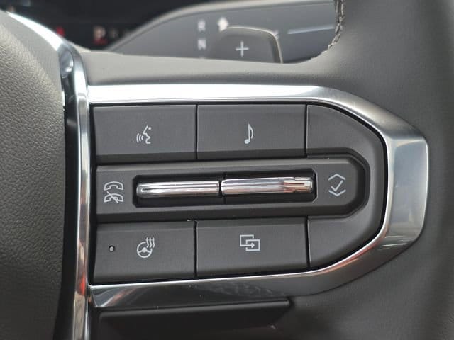 2026 GMC Yukon XL Denali - Photo 29