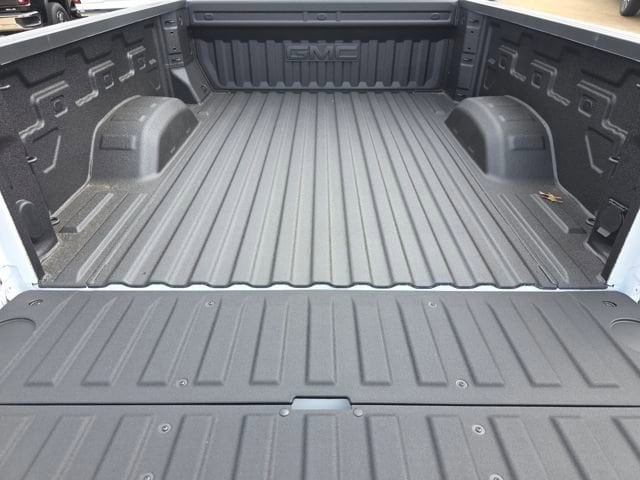 2026 GMC Sierra 3500HD AT4 - Photo 24
