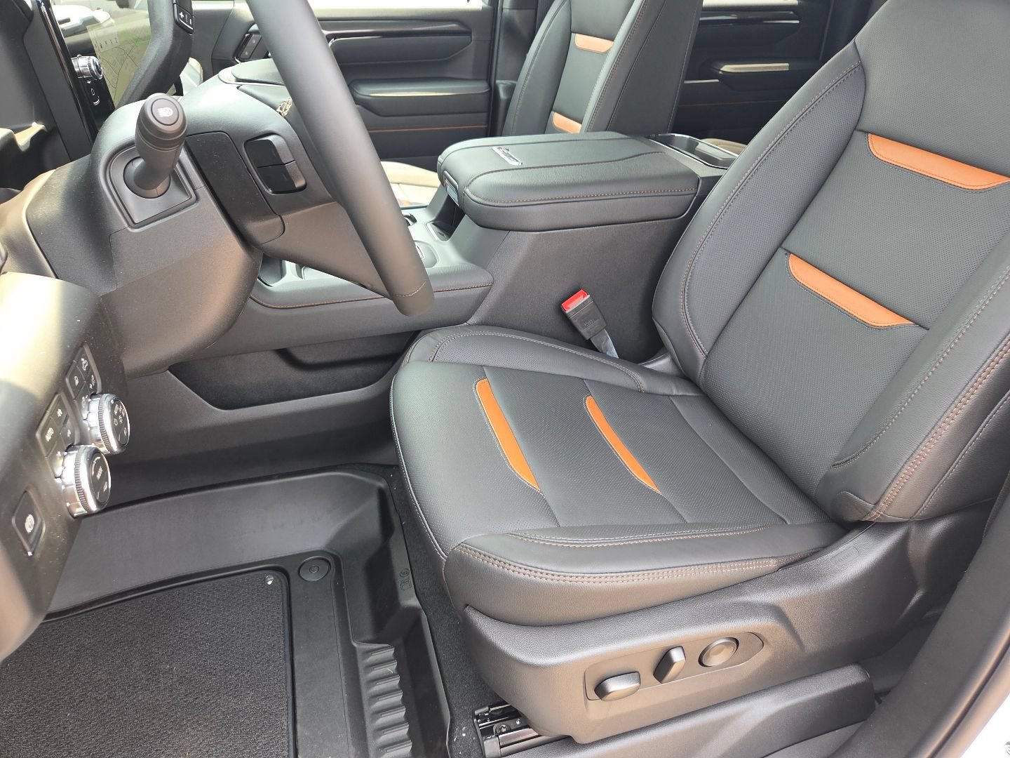 2026 GMC Sierra 2500HD AT4 - Photo 30
