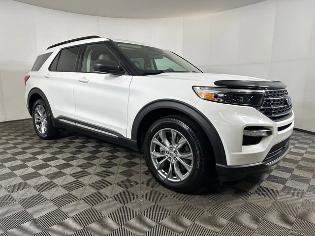 2020 Ford Explorer XLT photo 2