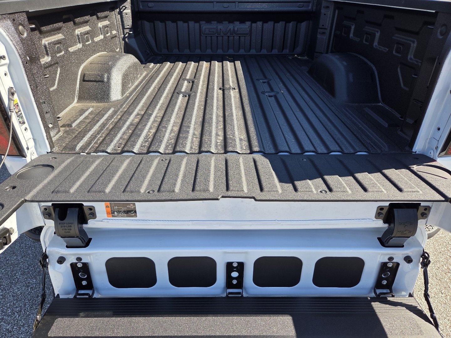 2026 GMC Sierra 2500HD Denali Ultimate - Photo 25