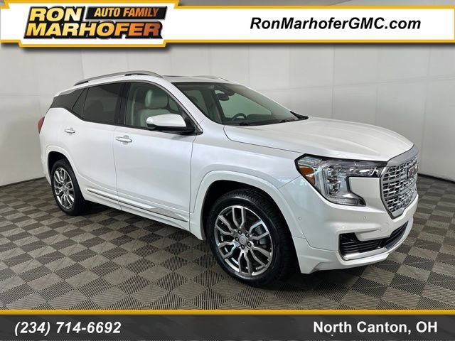 2023 GMC Terrain Denali AWD's photo