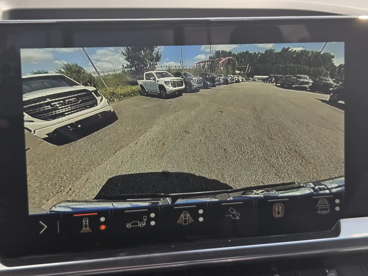 2026 GMC Sierra 1500 SLT - Photo 8