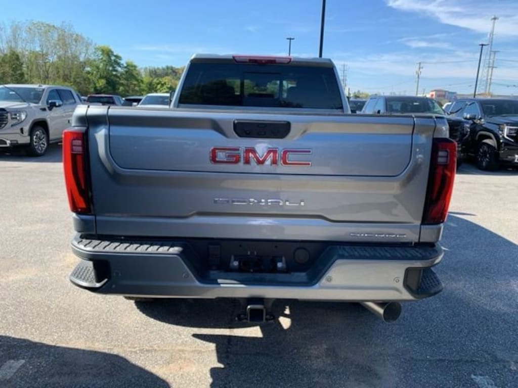 New 2025 GMC Sierra 2500 HD Denali Truck