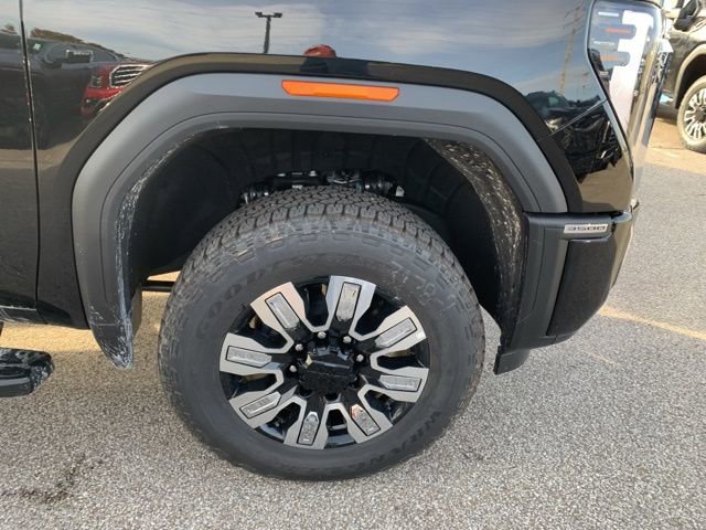 2025 Gmc Sierra 3500 HD Denali photo 2