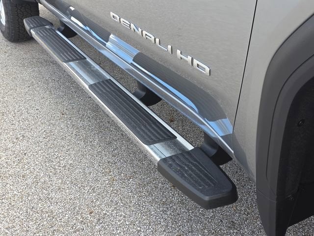 2026 GMC Sierra 2500HD Denali - Photo 20