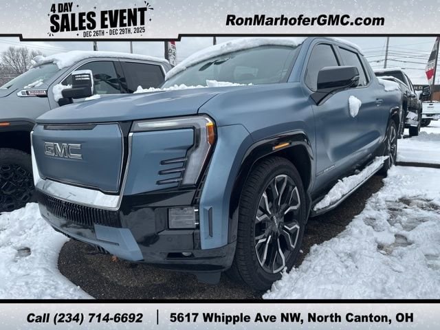 2025 GMC Sierra EV Denali's photo
