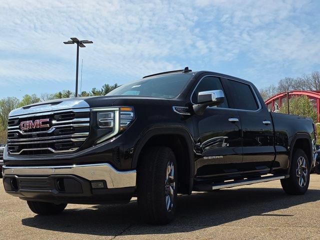 2026 GMC Sierra 1500 SLT - Photo 14
