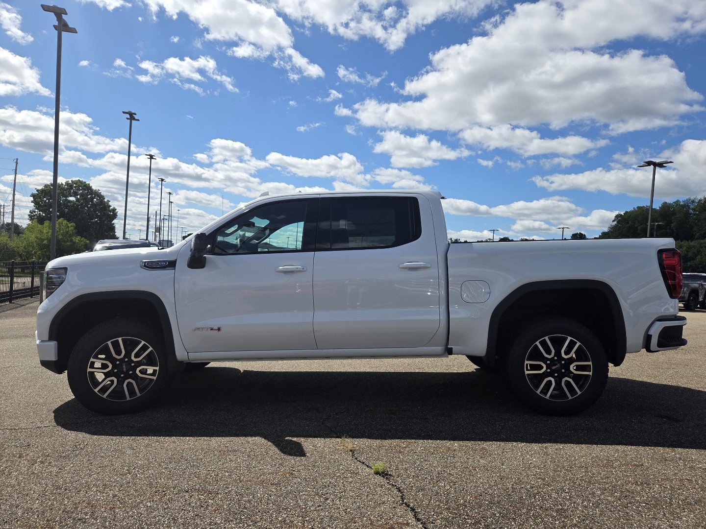 2026 GMC Sierra 1500 AT4 - Photo 15