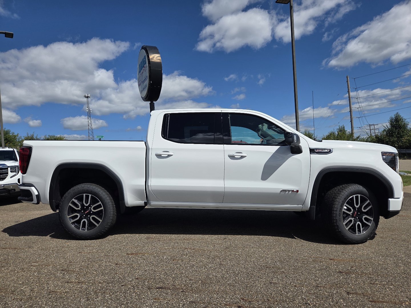 2026 GMC Sierra 1500 AT4 - Photo 20