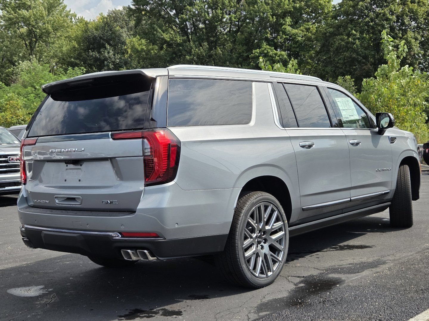 2026 GMC Yukon XL Denali Ultimate - Photo 21