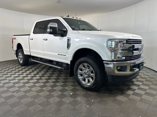 2019 Ford F-350 Lariat photo 2