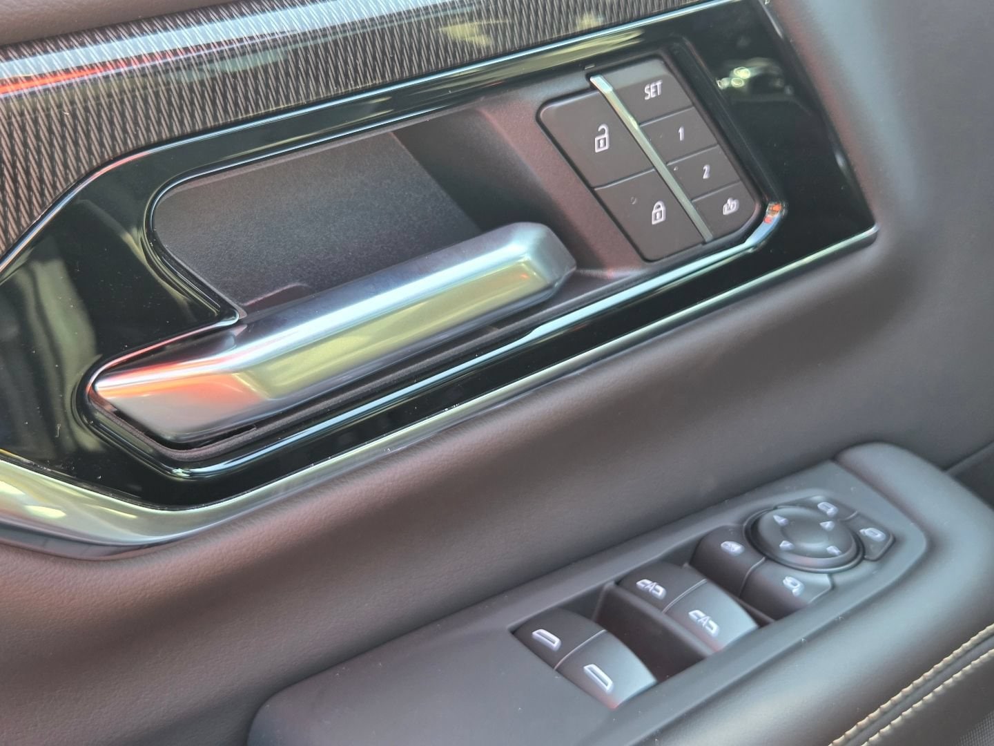 2026 GMC Yukon XL Elevation - Photo 30
