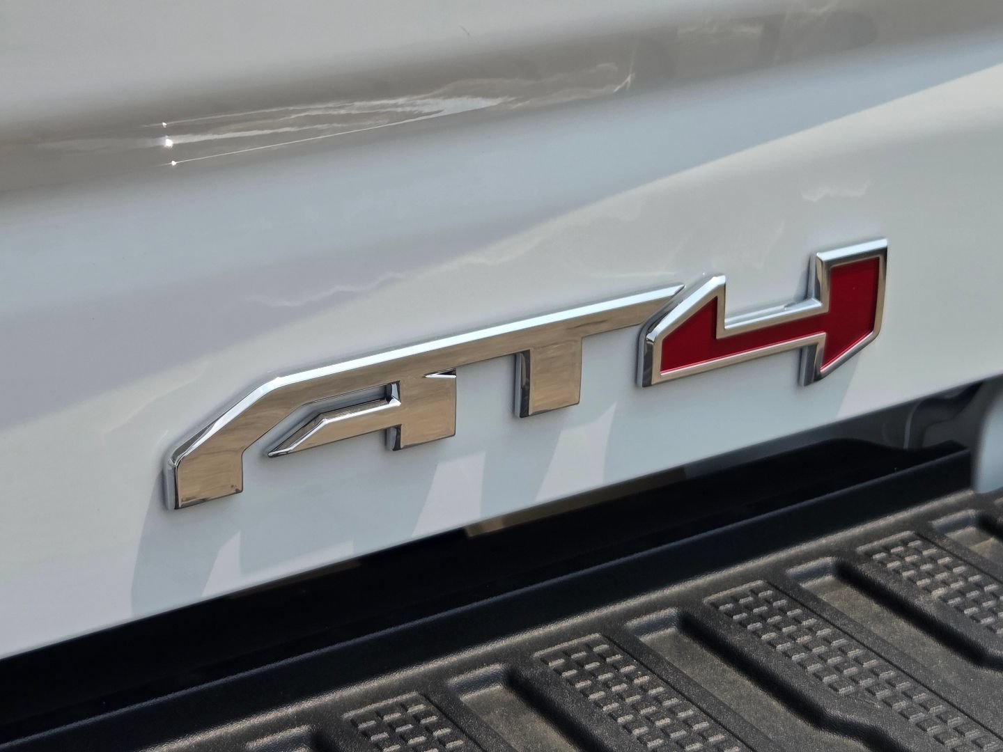2026 GMC Sierra 2500HD AT4 - Photo 23