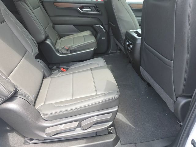2026 GMC Yukon XL Denali - Photo 21
