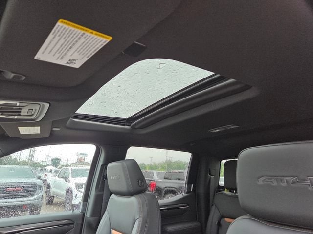 2026 GMC Sierra 1500 AT4 - Photo 4
