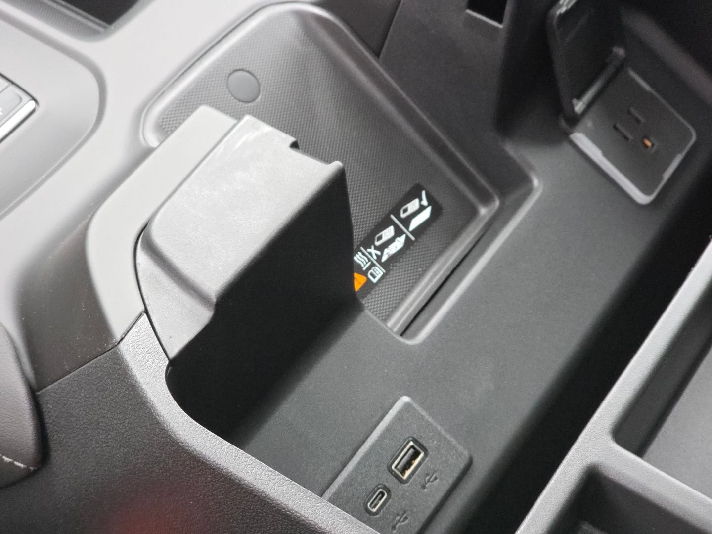 2026 GMC Sierra 2500HD Denali - Photo 40