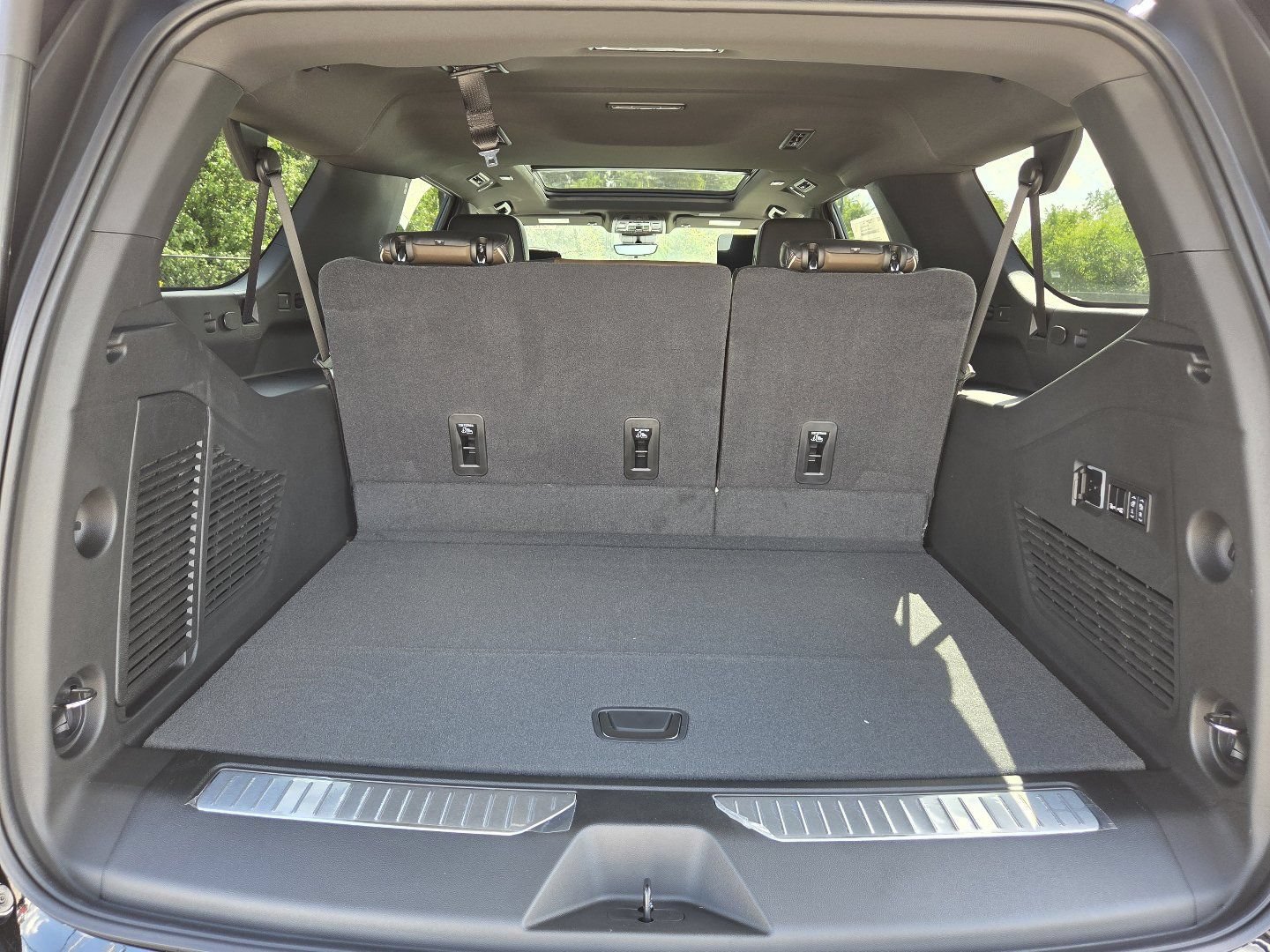 2026 GMC Yukon XL Denali Ultimate - Photo 23