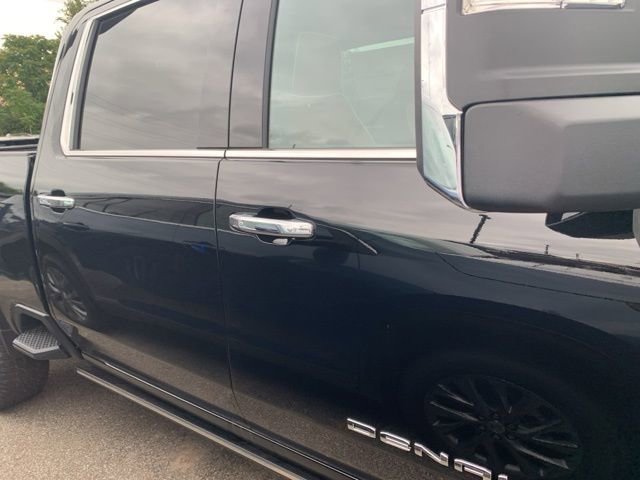 2026 Gmc Sierra 2500 HD Denali Ultimate photo 2