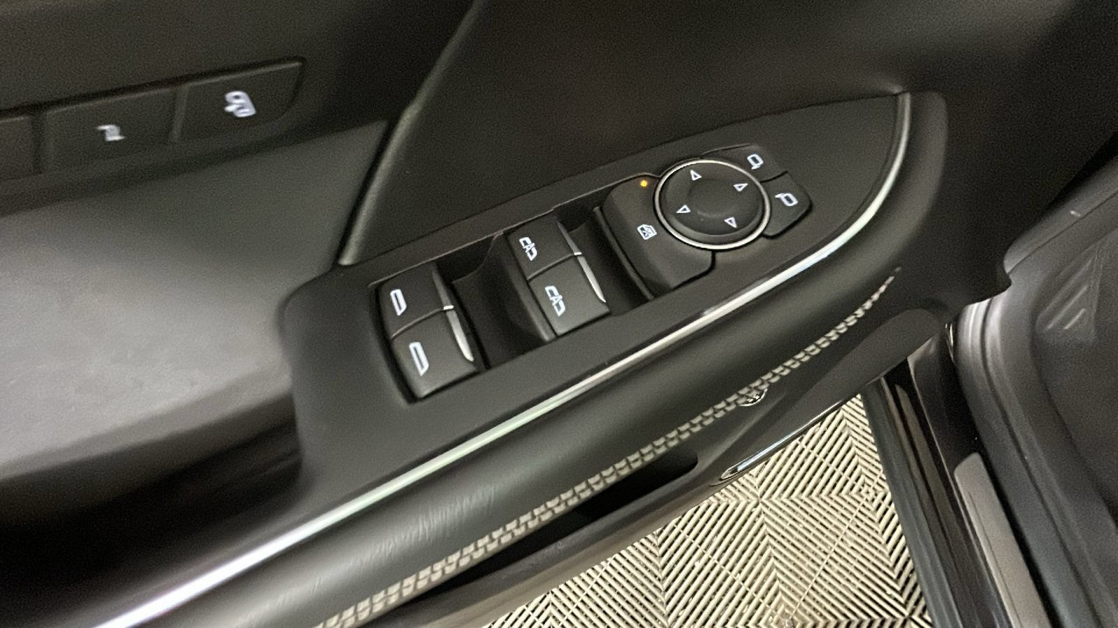 2026 Buick Envision Sport Touring - Photo 12