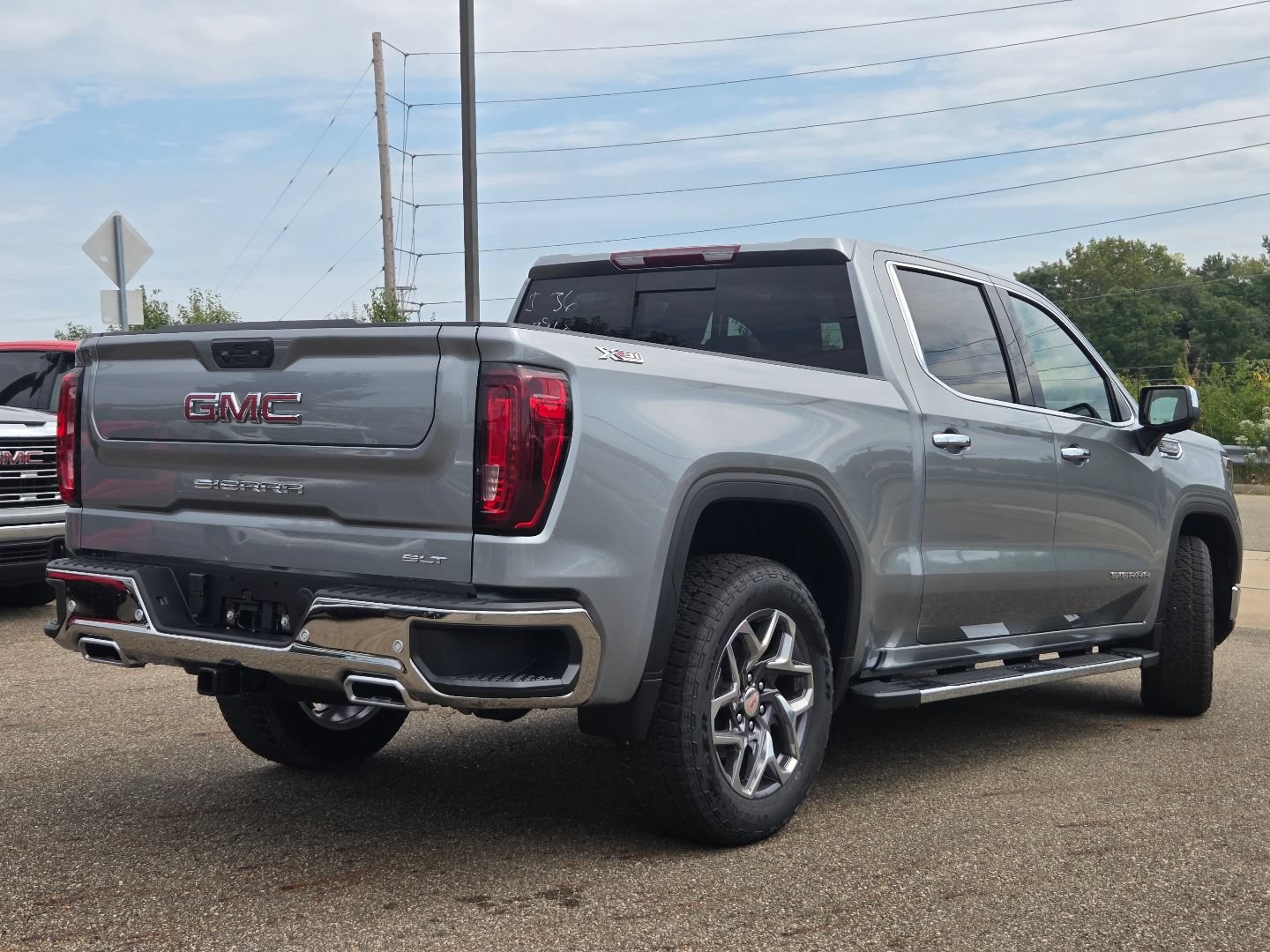 2026 GMC Sierra 1500 SLT - Photo 20