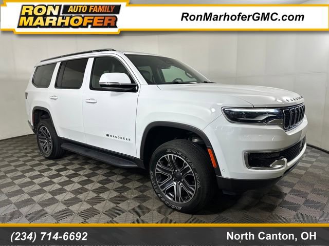 2022 Jeep Wagoneer Series III's photo