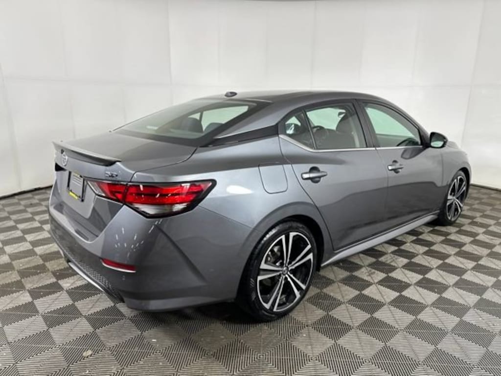 Used 2020 Nissan Sentra SR Sedan