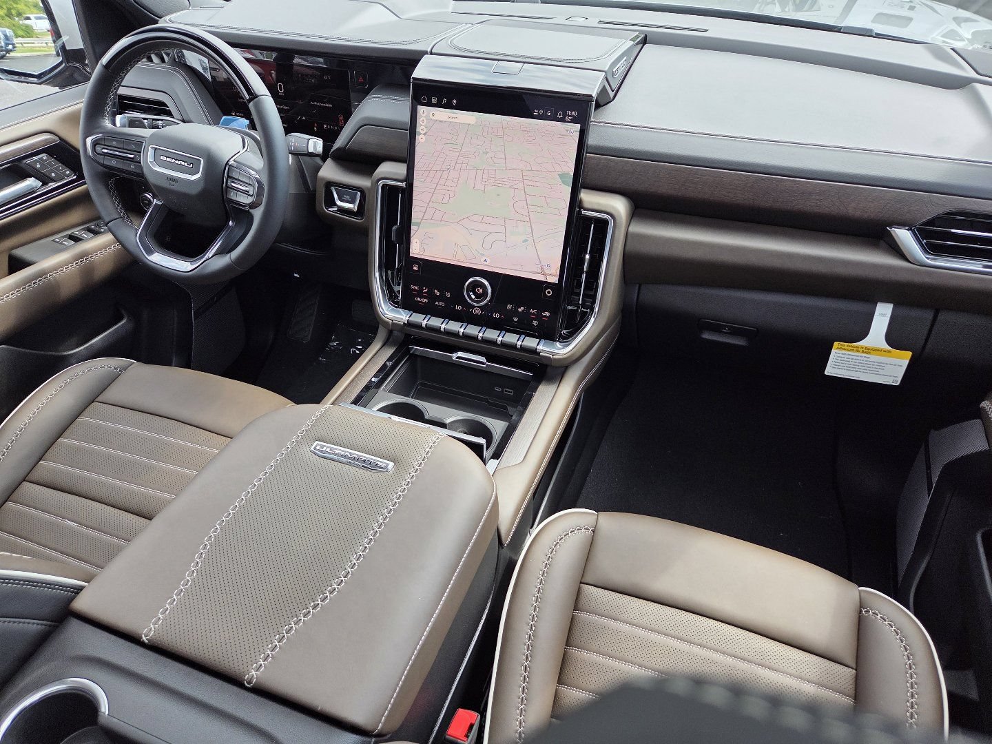 2026 GMC Yukon XL Denali Ultimate - Photo 28