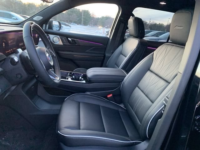 2026 Buick Enclave Avenir - Photo 13