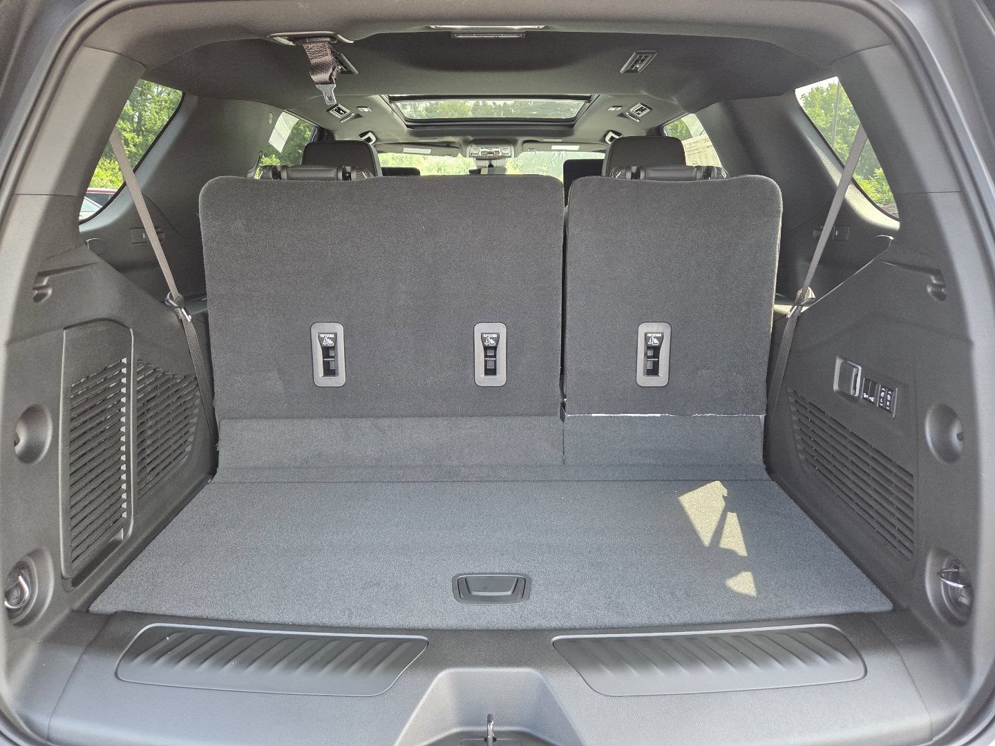 2026 GMC Yukon Elevation - Photo 24