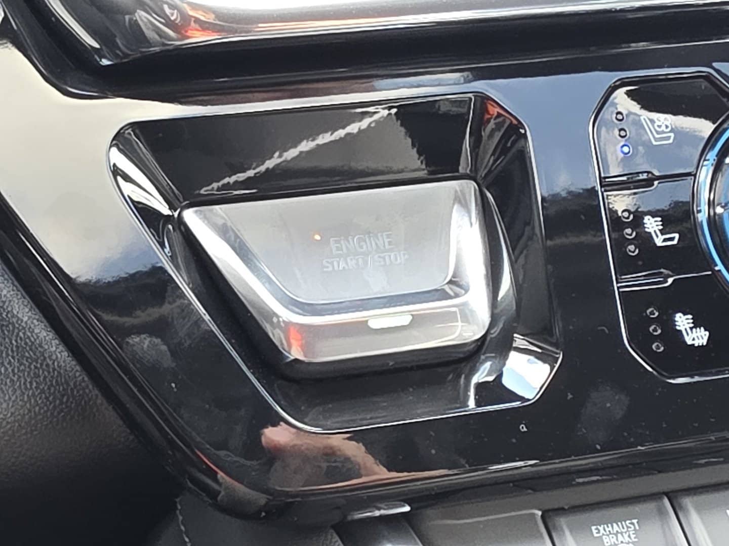 2026 GMC Sierra 2500HD Denali - Photo 38