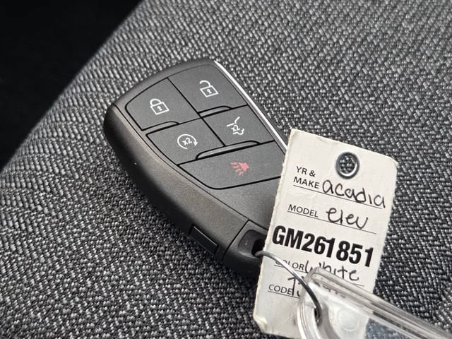 2026 GMC Acadia Elevation - Photo 34