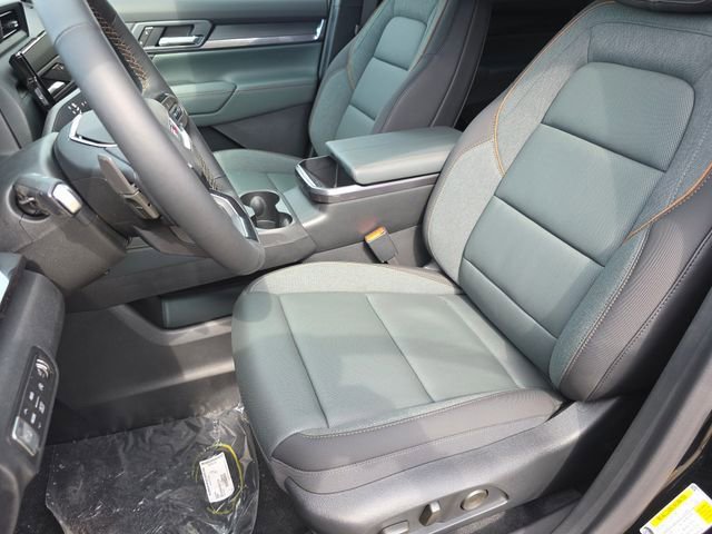 2026 GMC Terrain AT4 - Photo 25