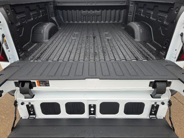 2026 GMC Sierra 2500HD SLT - Photo 23