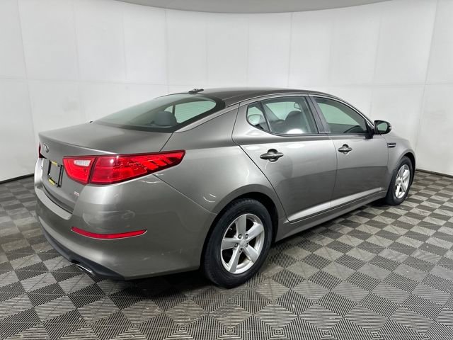 2015 Kia Optima LX photo 2