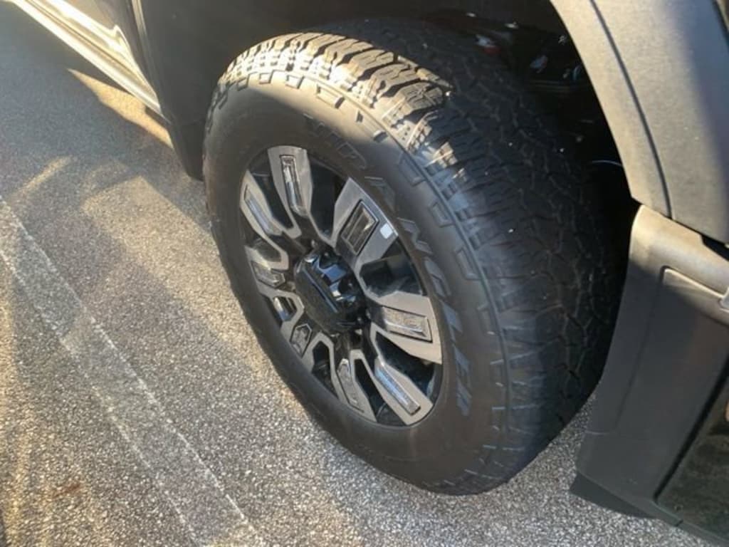 New 2025 GMC Sierra 2500 HD Denali Truck