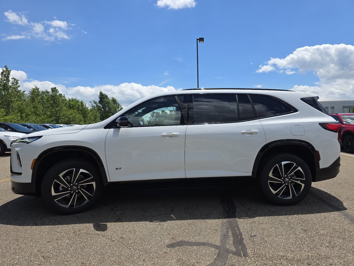 2026 Buick Enclave Sport Touring - Photo 16