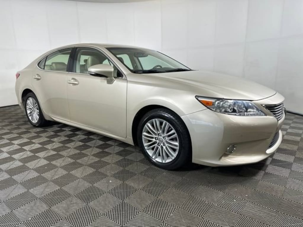Used 2013 Lexus ES 350 4dr Sdn Sedan