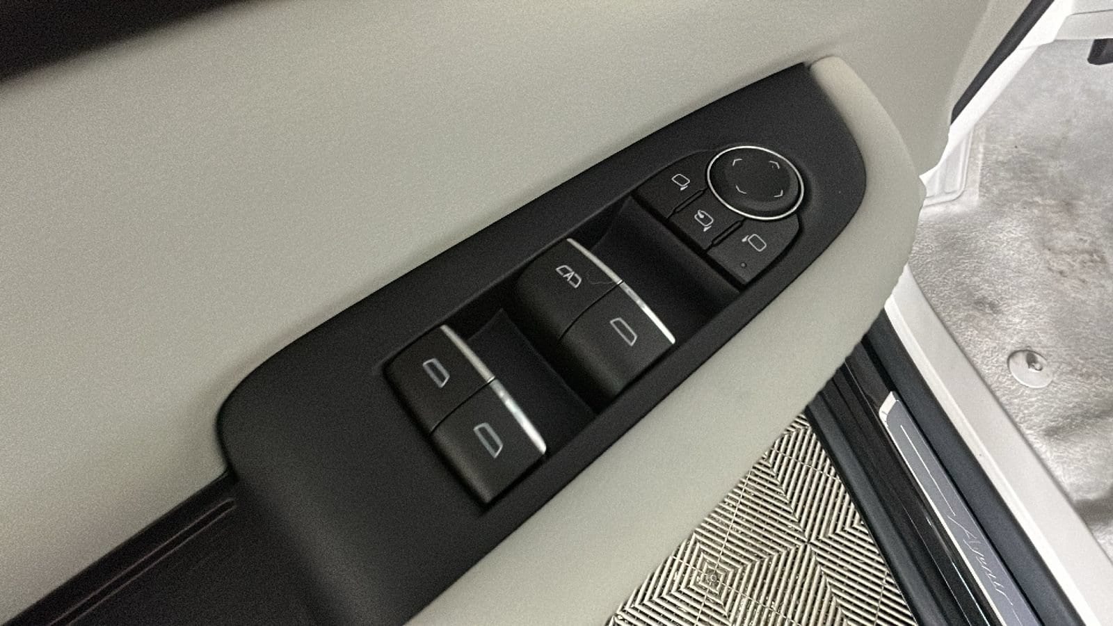 2026 Buick Enclave Avenir - Photo 11