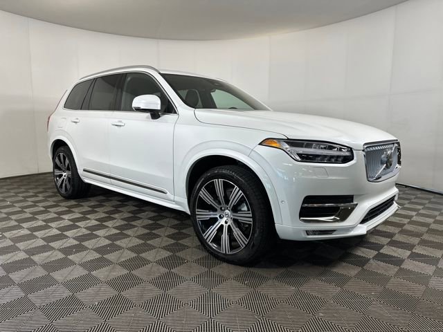 2023 Volvo XC90 Ultimate photo 2
