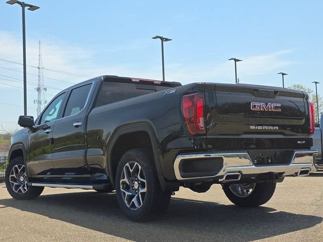 2026 GMC Sierra 1500 SLT - Photo 16