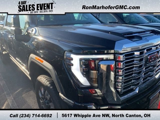 2025 GMC Sierra 2500HD Denali's photo