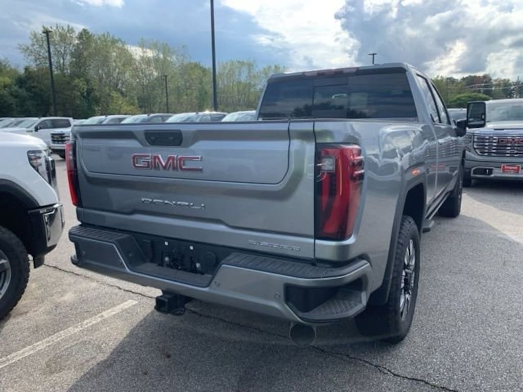 New 2025 GMC Sierra 2500 HD Denali Truck
