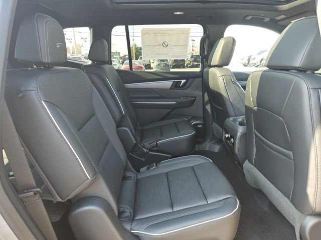 2026 Buick Enclave Sport Touring - Photo 22