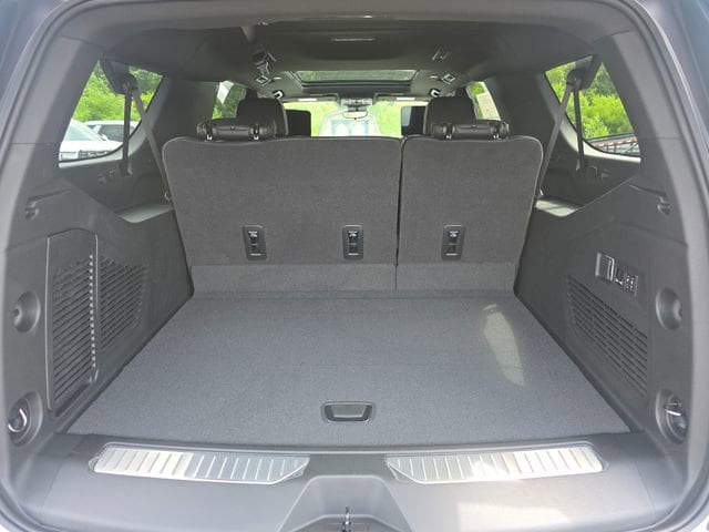 2026 GMC Yukon XL Denali - Photo 20