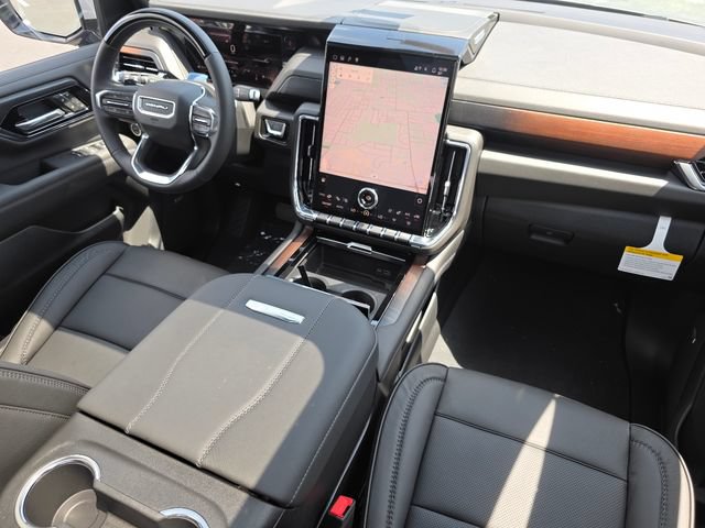 2026 GMC Yukon Denali - Photo 23