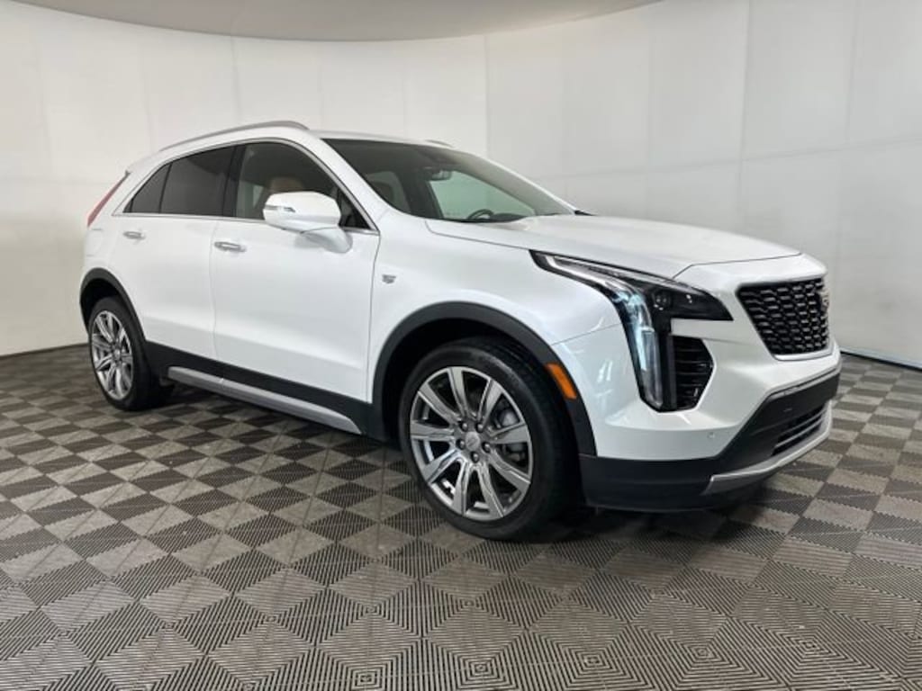 Used 2023 CADILLAC XT4 Premium Luxury SUV