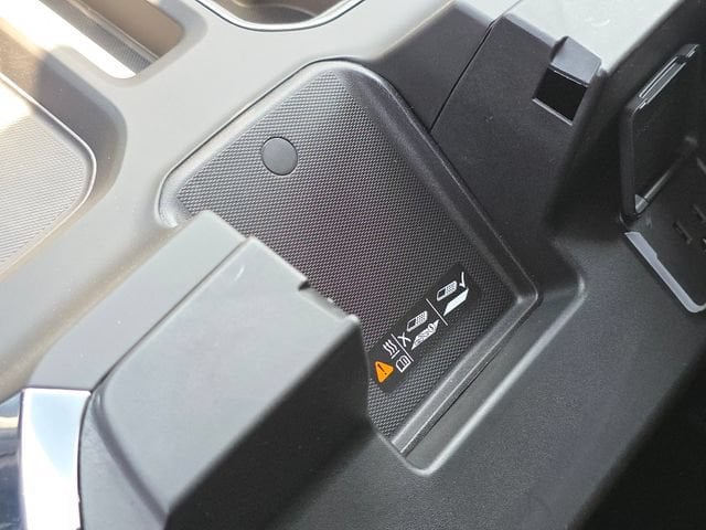 2026 GMC Sierra 1500 SLT - Photo 43