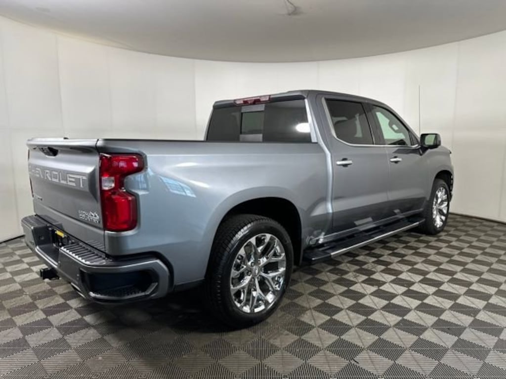 Used 2021 Chevrolet Silverado 1500 High Country Truck Crew Cab
